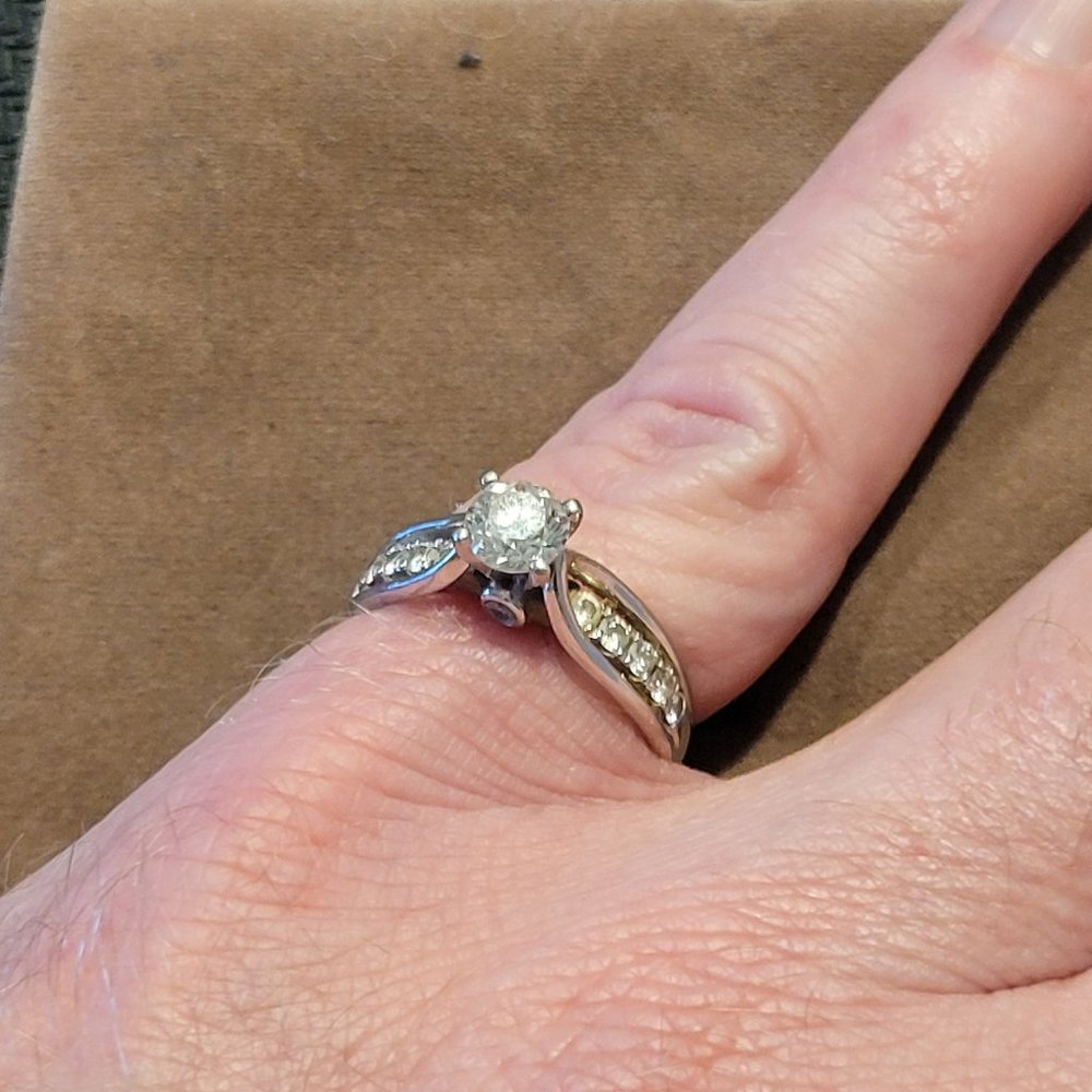 Diamond Engagement Ring